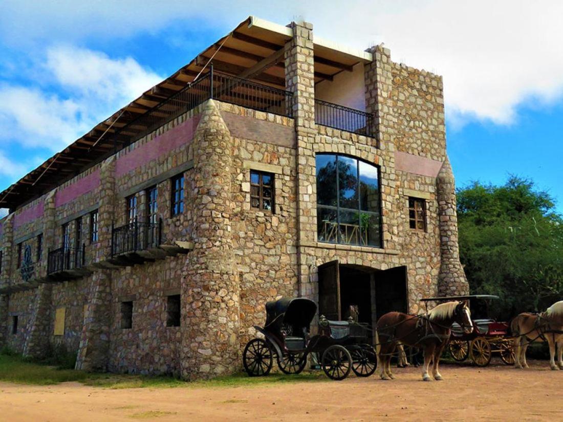 Hacienda Tovares กาเดเรย์ตาเดมอนเตส ภายนอก รูปภาพ